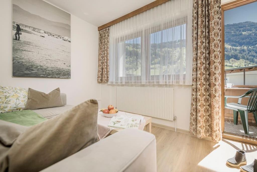 Alpenrose Apartment Ramsau im Zillertal Luaran gambar